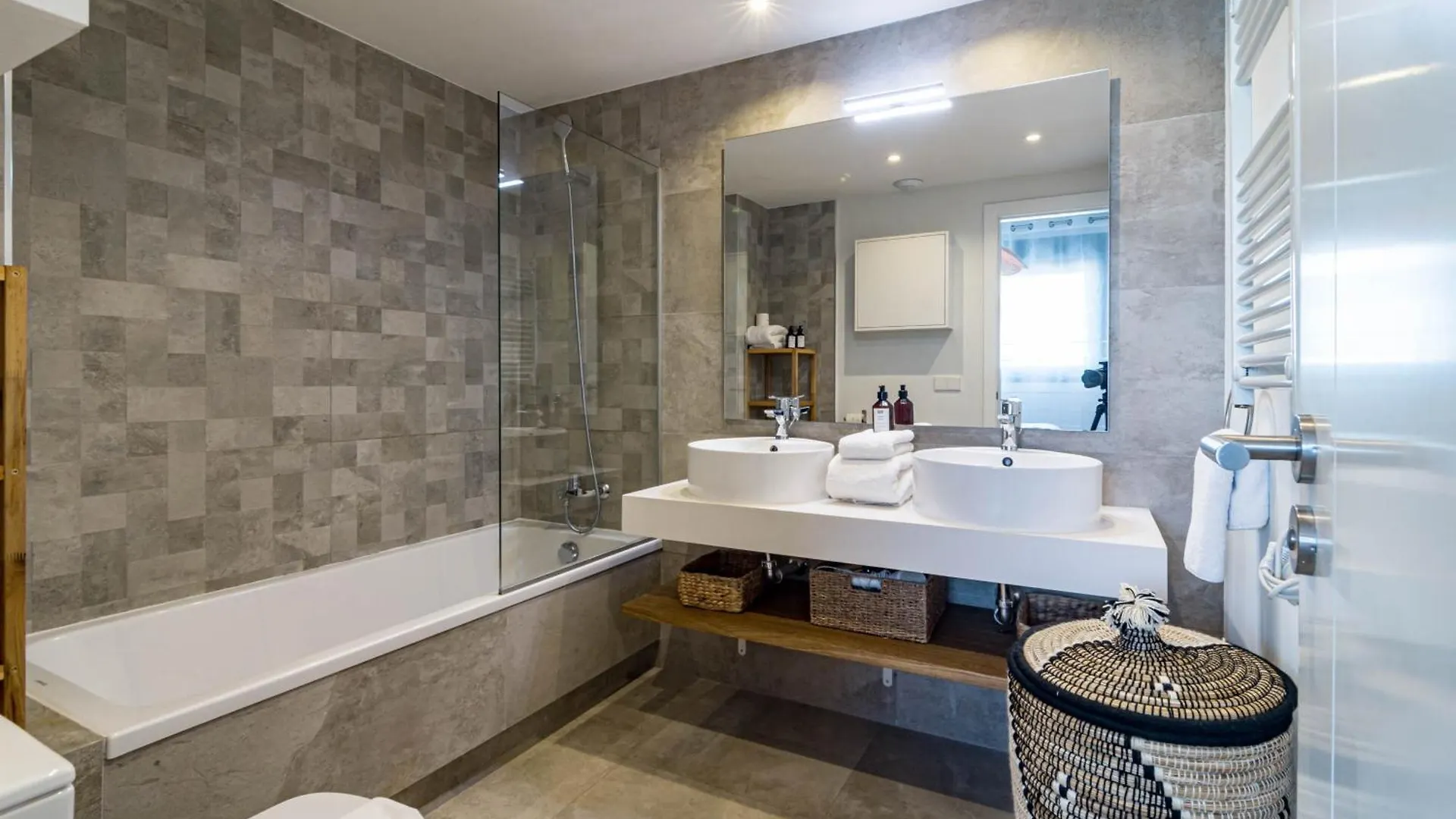 Inf31J - Stunning Holiday Home Next To Beach Estepona